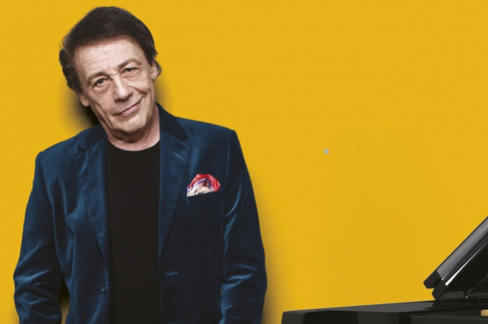 Musical- és operettsztár is fellép a Fenyő Miklósnak emléket állító koncerten!