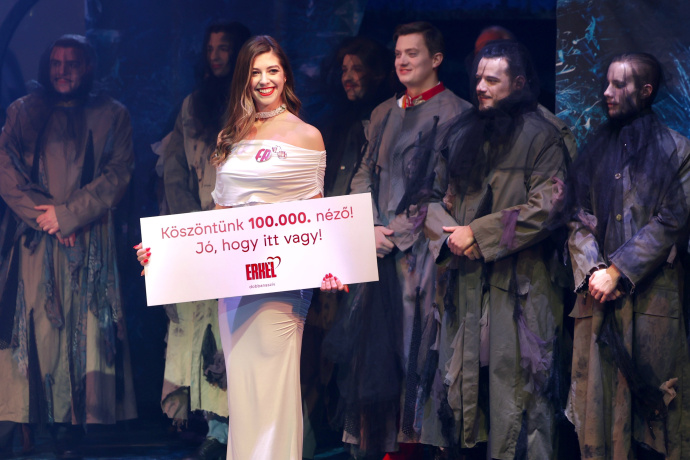 Százezredik látogatóját köszöntötte az Erkel Színház